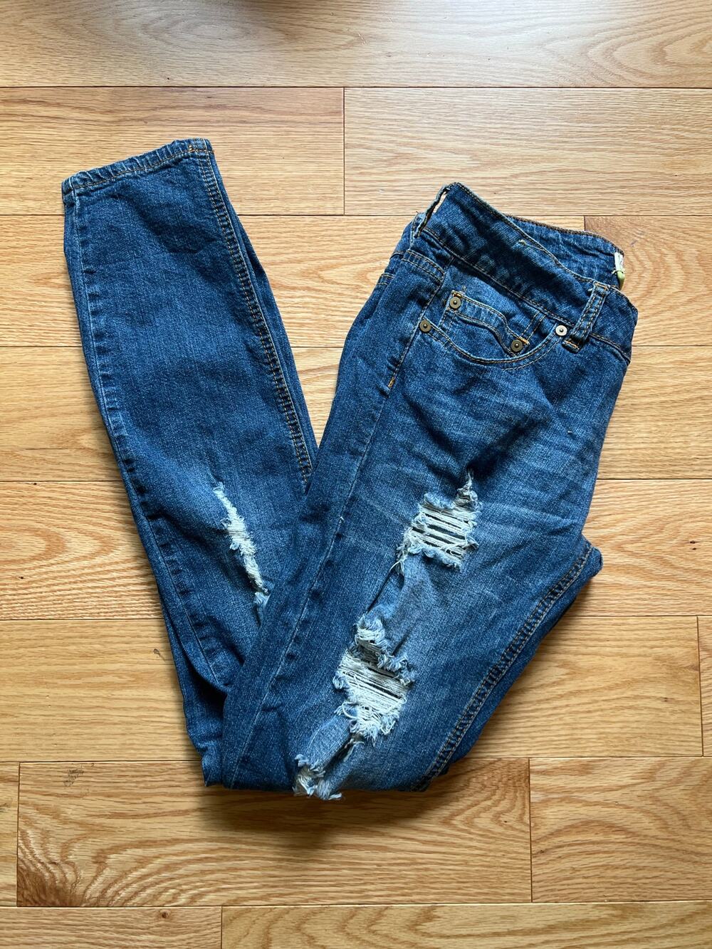 Indigo Rein Low Rise Skinny Distressed Jeans Dark Blue Junior's Size 7 JL